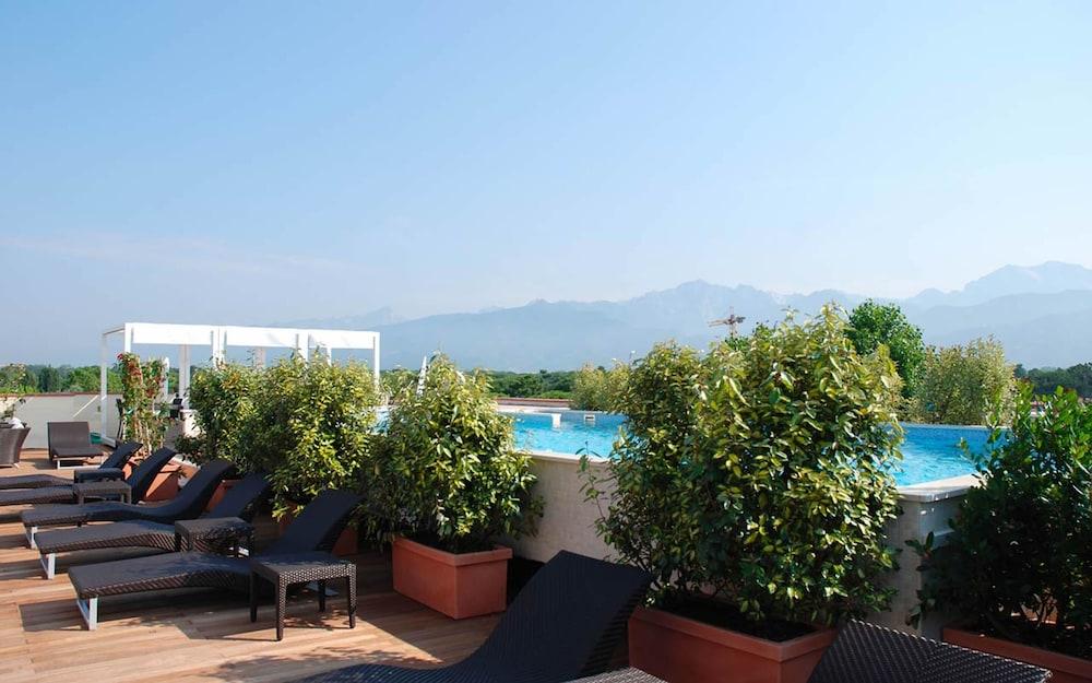 Zen Hotel Versilia مارينا دي بييتراسانْت المظهر الخارجي الصورة
